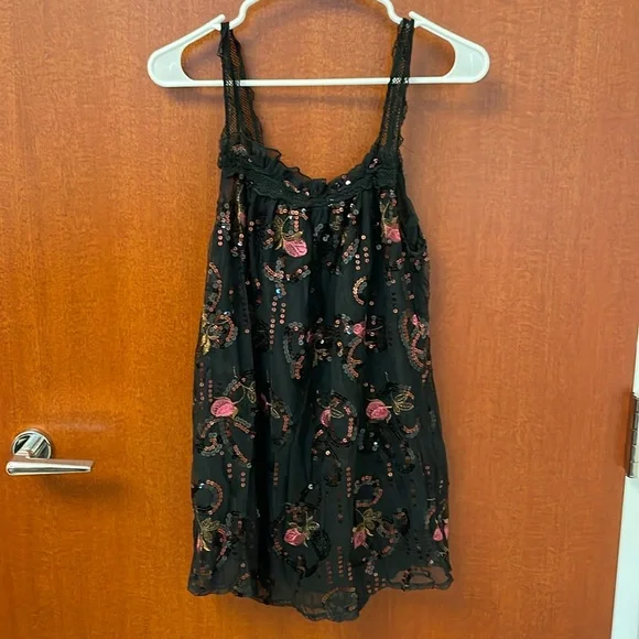 Glittery black tank top with lace - Picture 4 of 9